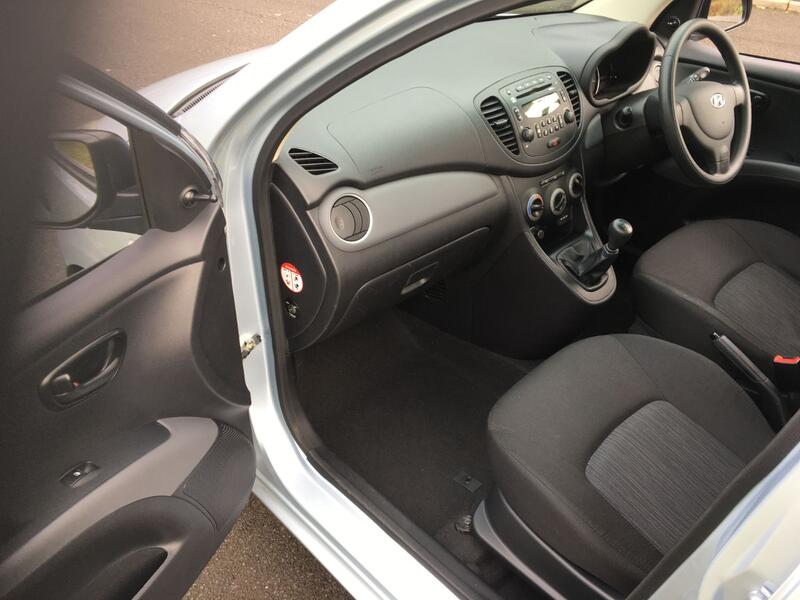 HYUNDAI I10
