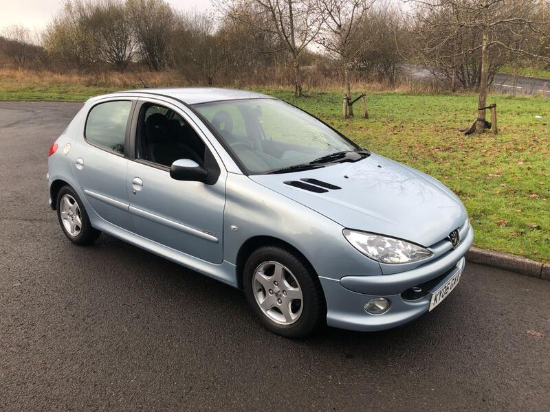 PEUGEOT 206