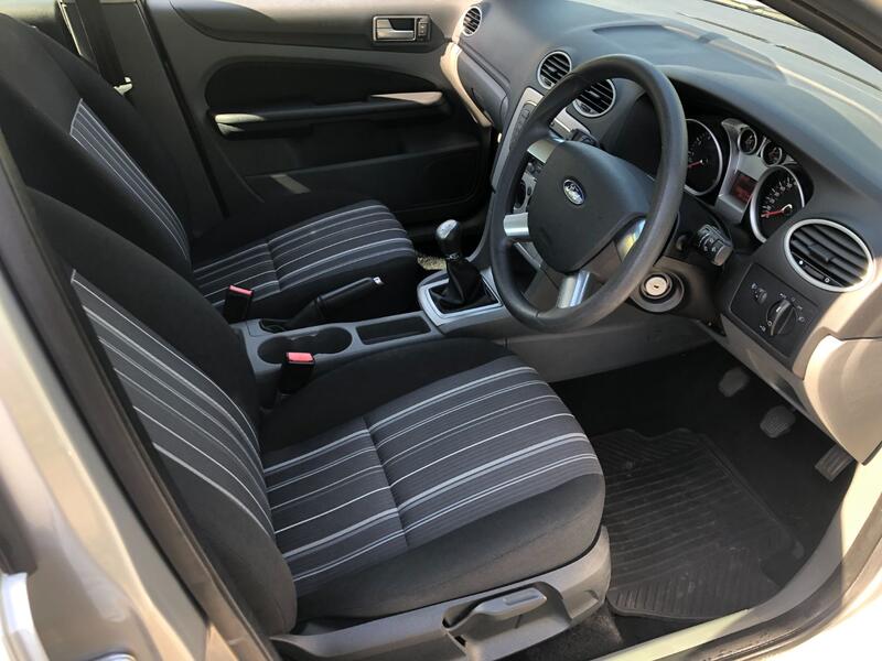FORD FOCUS