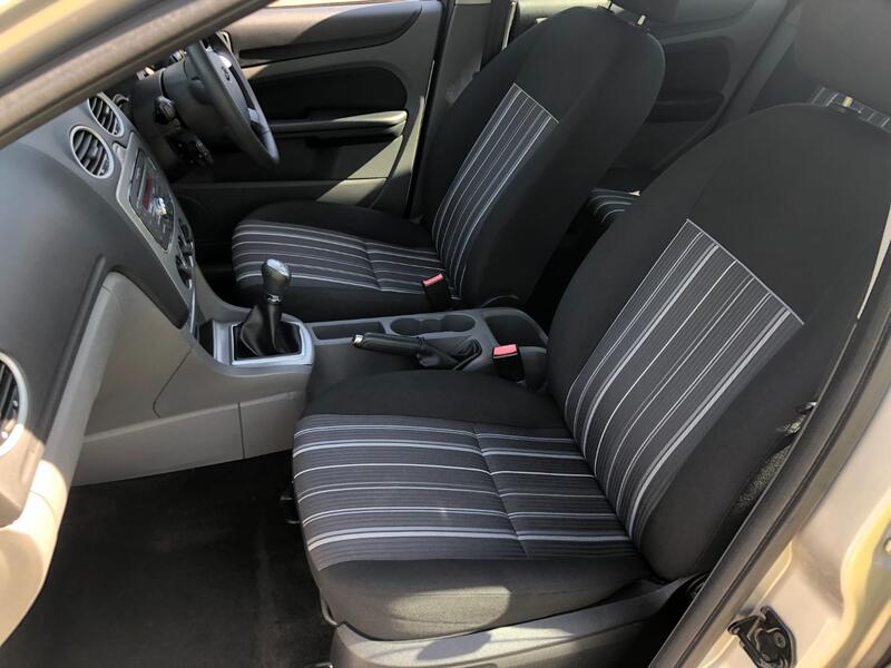 FORD FOCUS