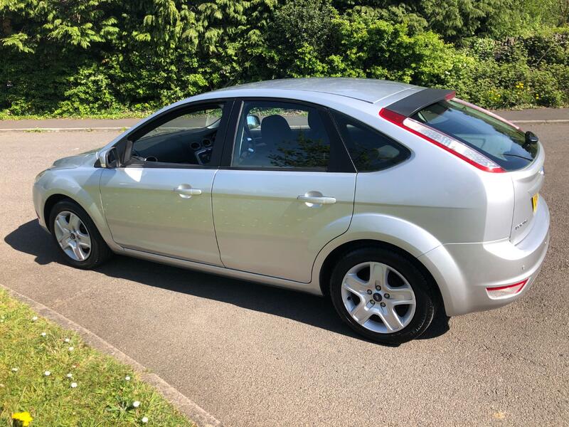 FORD FOCUS