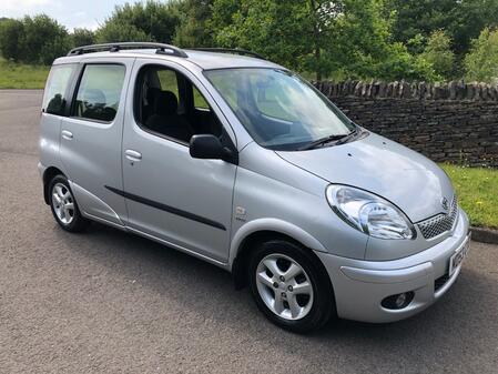 TOYOTA YARIS VERSO 1.3 VVT-i T Spirit