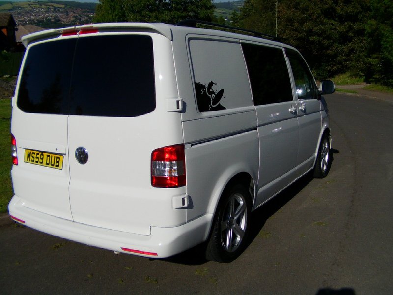 VOLKSWAGEN TRANSPORTER