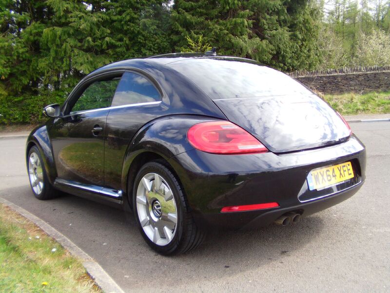 VOLKSWAGEN BEETLE