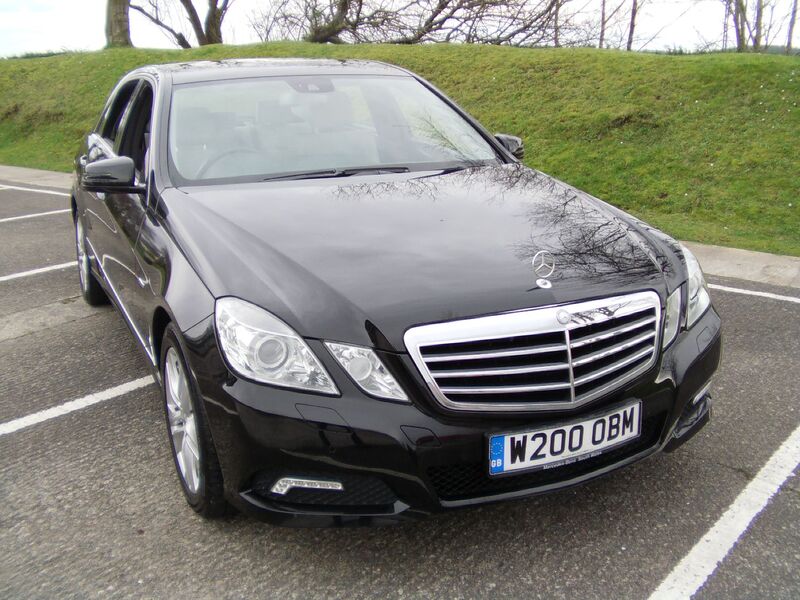 MERCEDES-BENZ E CLASS