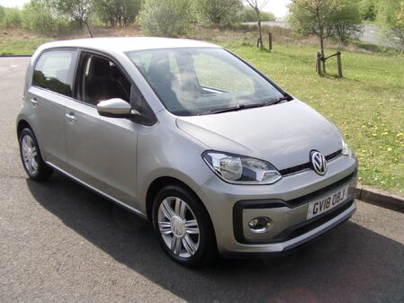 VOLKSWAGEN UP HIGH UP TSI BLUEMOTION TECHNOLOGY