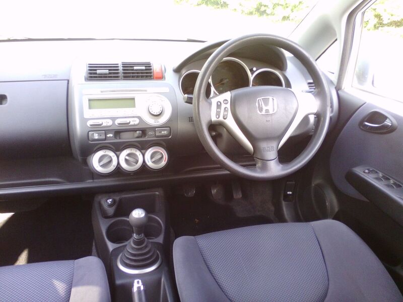 HONDA JAZZ