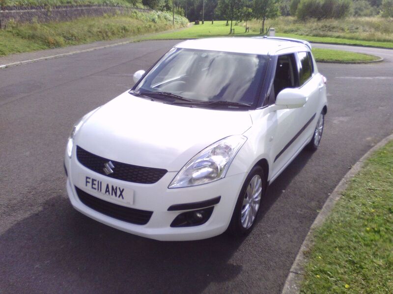 SUZUKI SWIFT