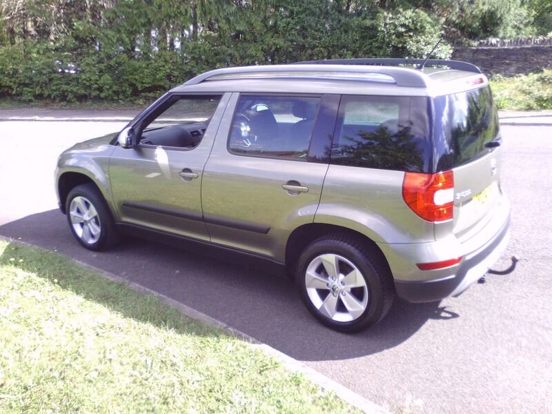 SKODA YETI