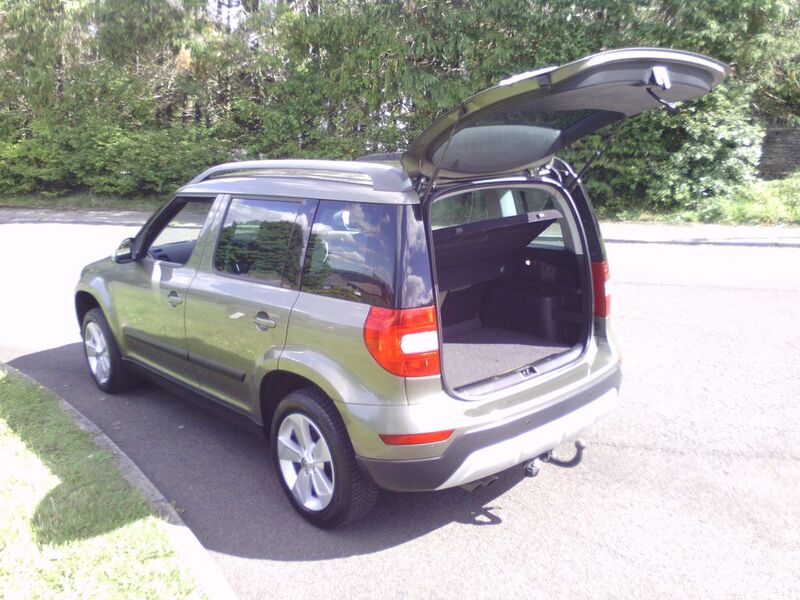 SKODA YETI