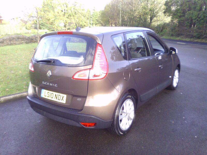 RENAULT SCENIC