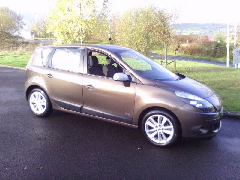 RENAULT SCENIC