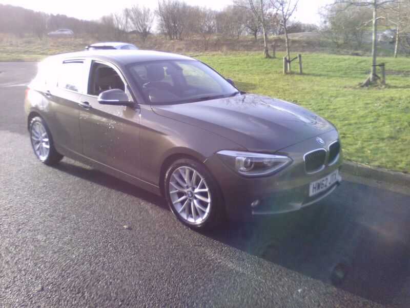 BMW 1 SERIES